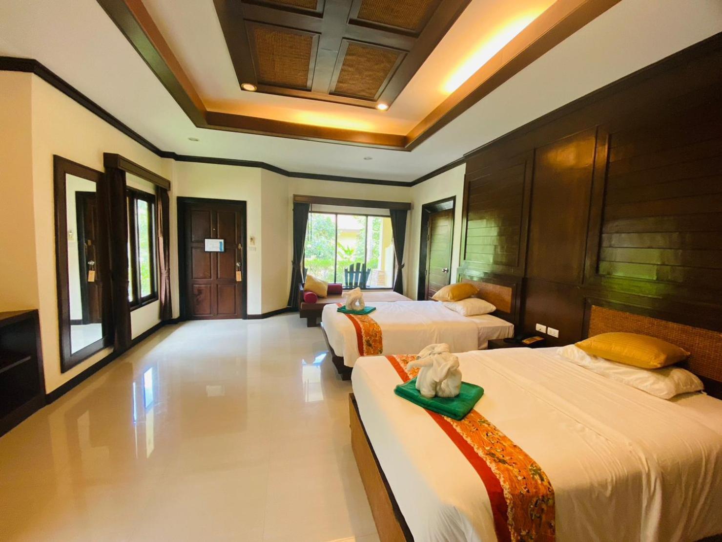Beach Bungalow At Lanta Resort Ko Lanta Extérieur photo
